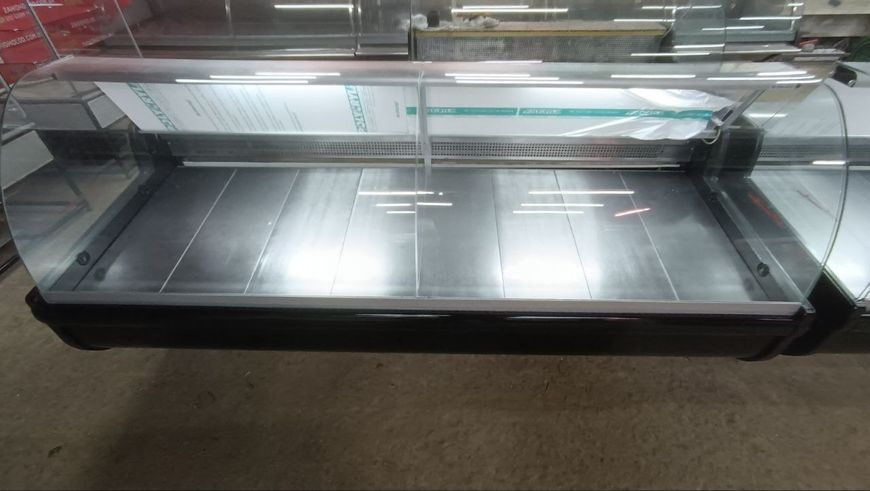 2.55 м. Холодильна гастрономічна вітрина "Cold " , (Польща). б/в 2.55 м Холодильна гастрономічна вітрина Cold (Польща). б/в фото