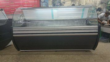 2 м. Холодильна гастрономічна вітрина "Cold " , (Польща). б/в Холодильна гастрономічна вітрина "Cold " 2.05 м., (Польща). б/в фото